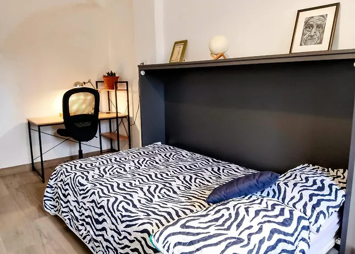 Casa Yaiza Homestay Valencia